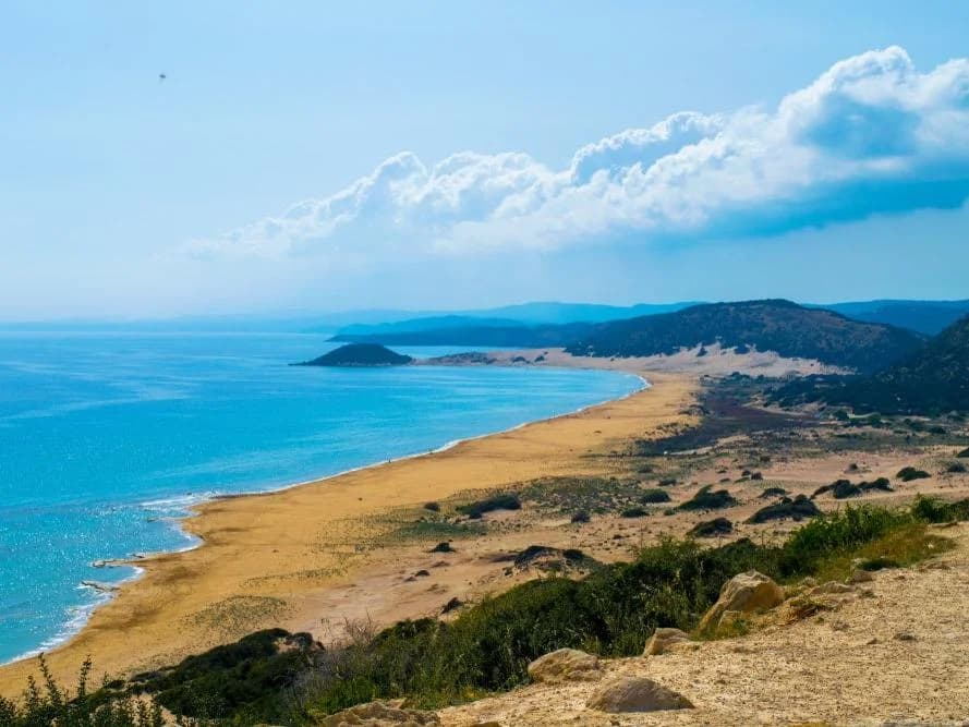 Bafra’da Tatil: Kuzey Kıbrıs’ın Sakin Lüks Rotası Neden Yükseliyor?